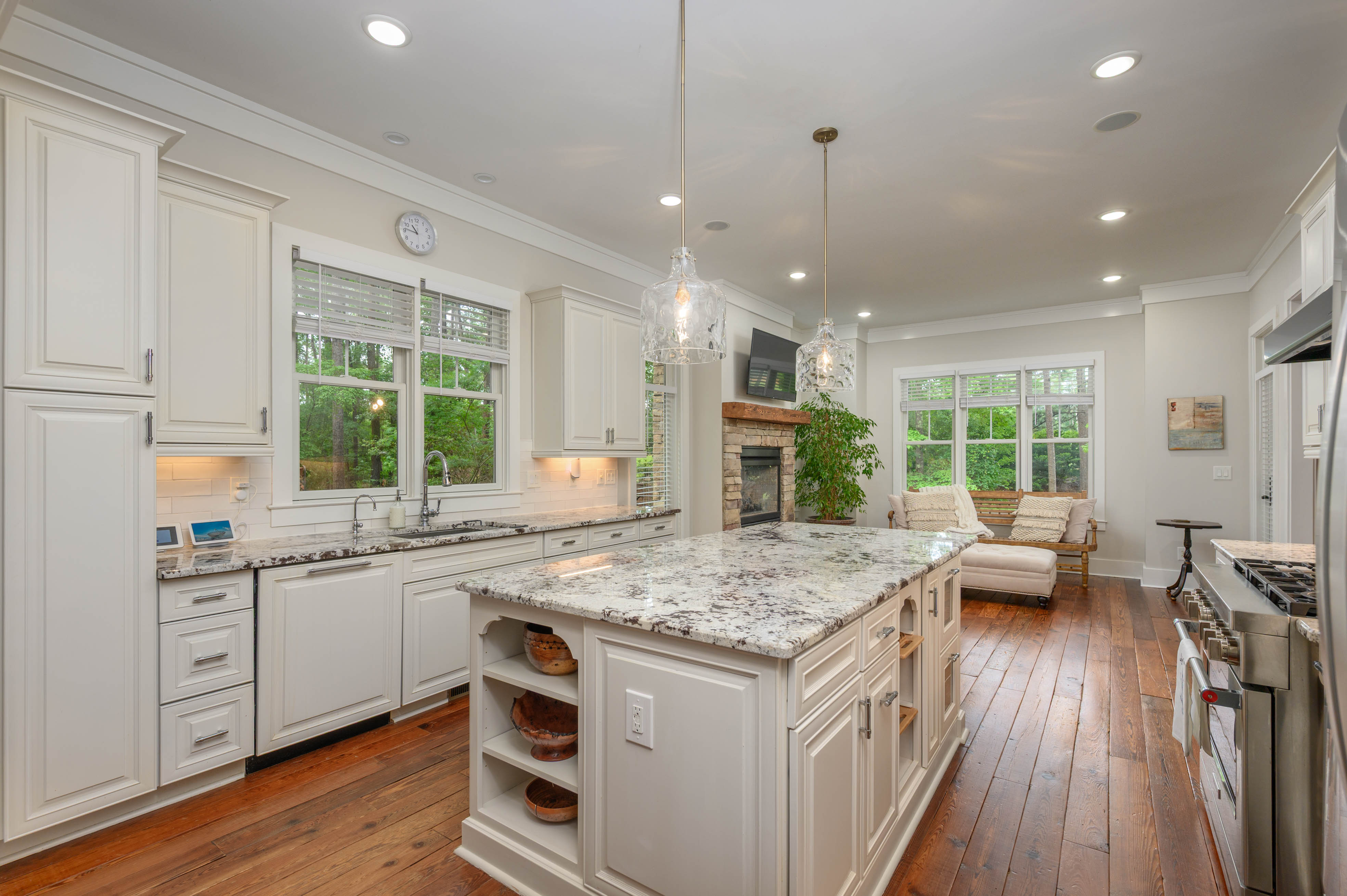 1030 Monfort Court image 15